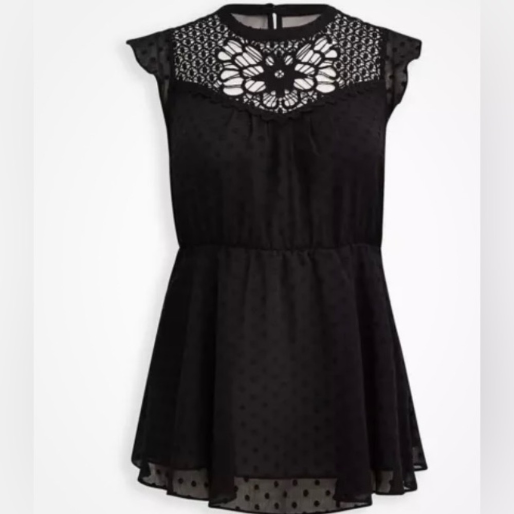 Torrid Black Blouse Women's 00
Peplum Chiffon Clip Dot Top Cap Flutter Sleeve ML